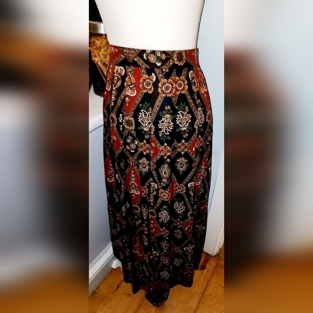 WORTHINGTON SIDE BUTTON SKIRT